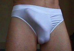 Avoid sleeping in tight clothes